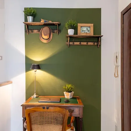 Ideal Rent - Viale Legioni Romane 7 *