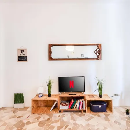 Ideal Rent - Viale Legioni Romane 7