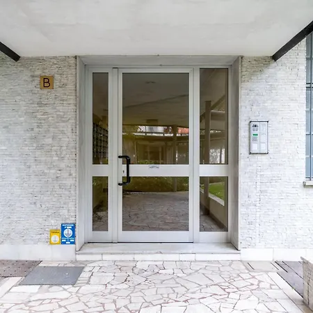 Ideal Rent - Viale Legioni Romane 7 شقة *